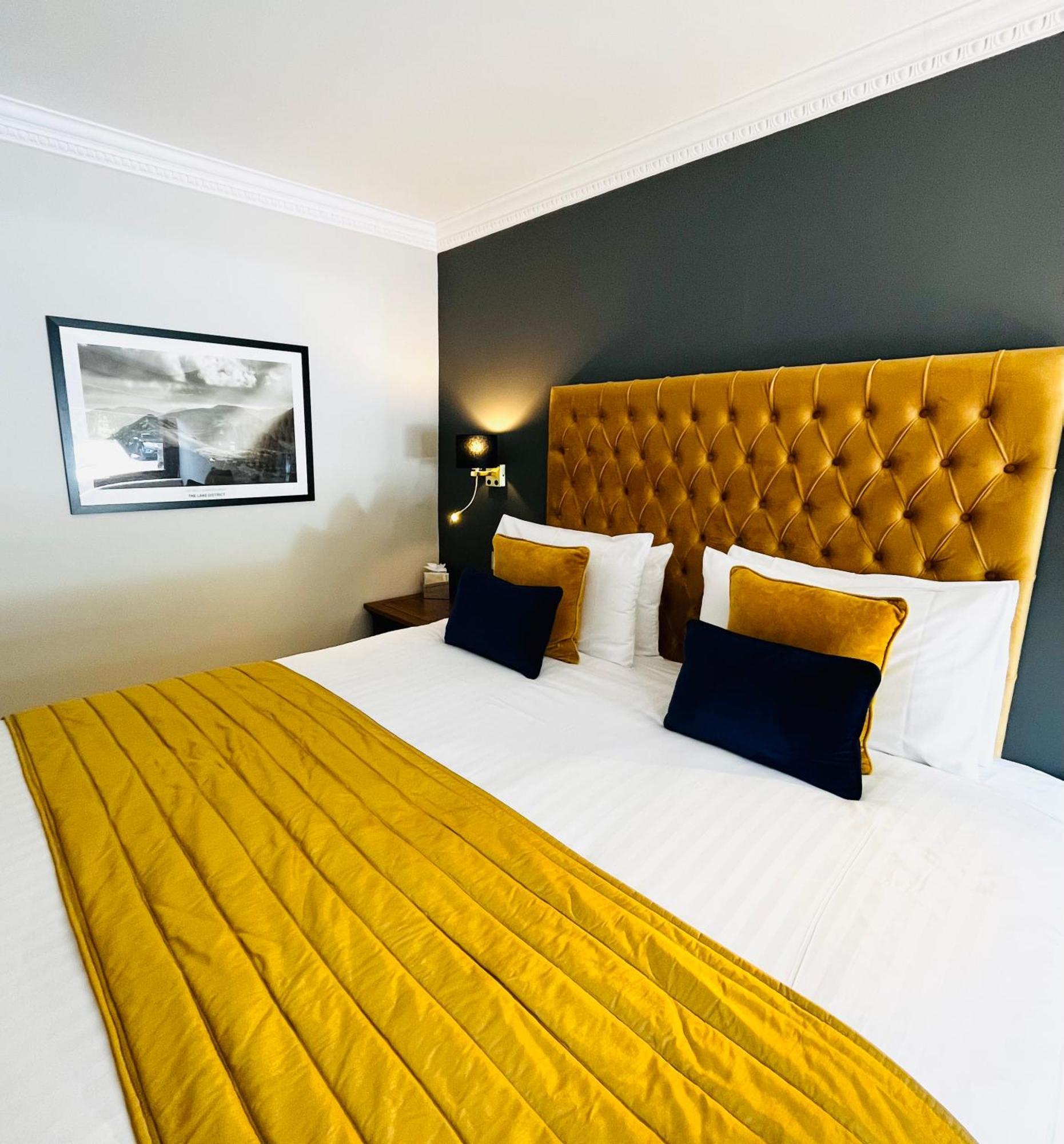 Crooklands Hotel Crooklands